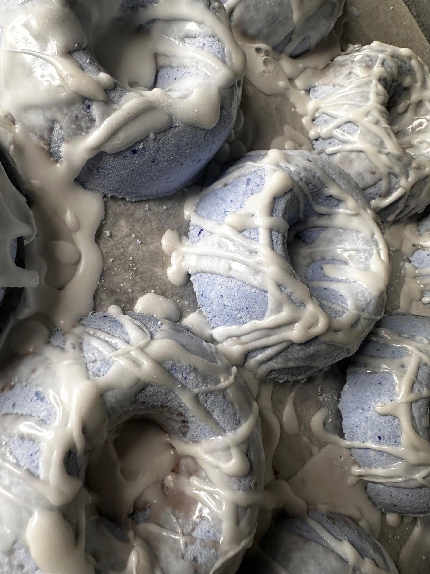 Blueberry Carrot Cake Donut Bath Bomb (clearance)